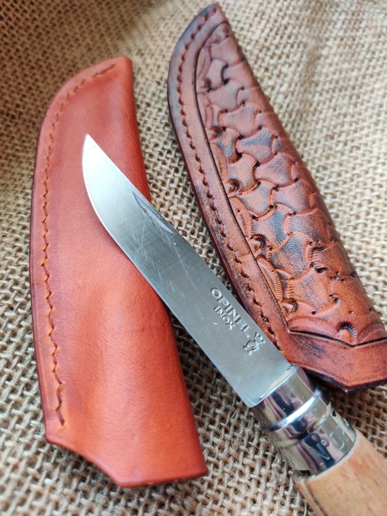 Étui Opinel n°7 en cuir fabriqué en Normandie